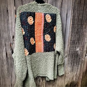 Funky cozy Cardigan